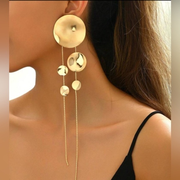 ✨NEW Chic Gold Disc Tassels Statement Earrings - Picture 2 of 5